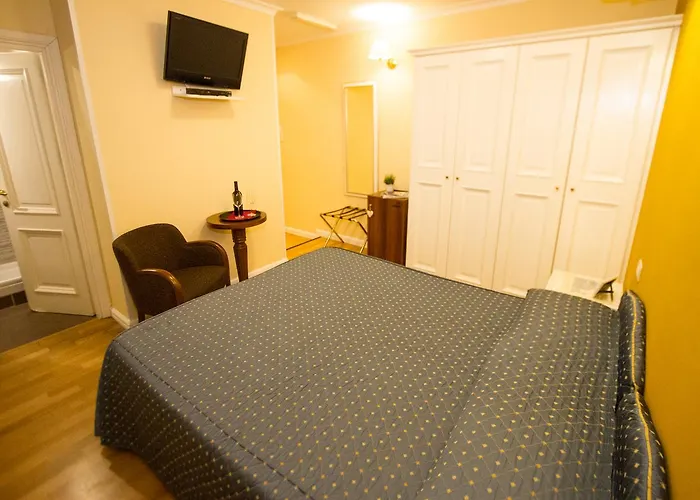 Flann O'brien 3* Rzym