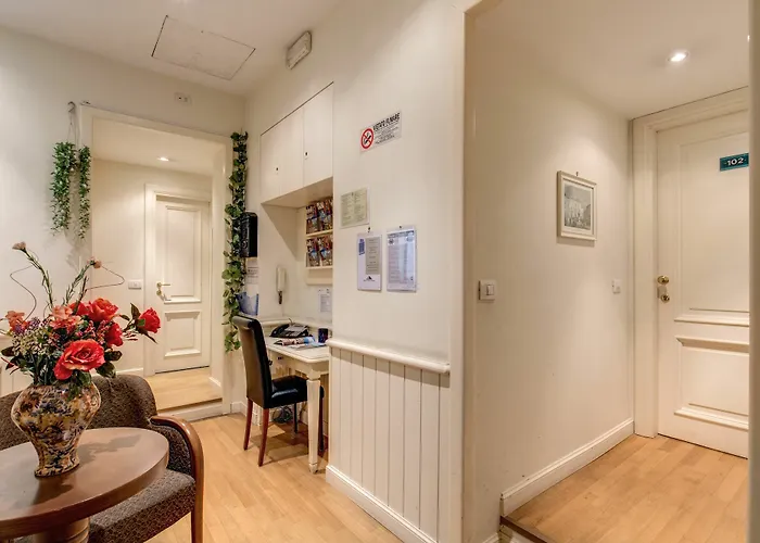 Flann O'brien Pensjonat 3*