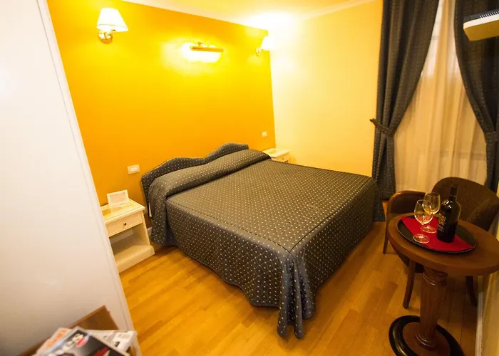 Flann O'brien ゲストハウス ローマ