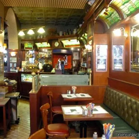 Flann O'brien Guest house Rome