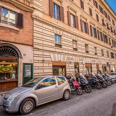 Flann O'brien Guest house Rome