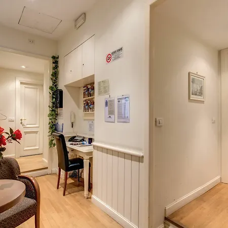 Flann O'brien Guest house 3*