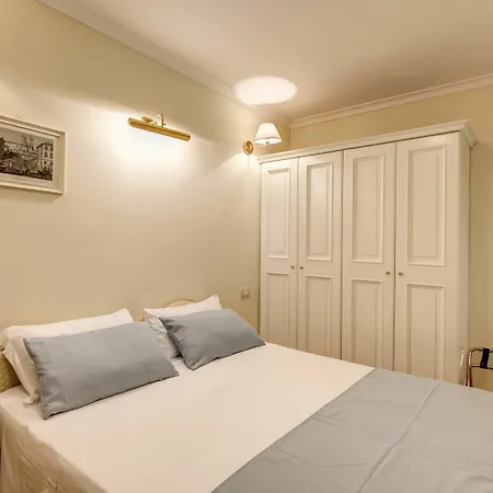 Flann O'brien Guest house 3*